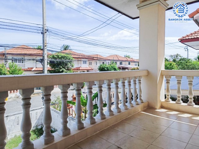 *****บ้านเดี่ยวมือสองนนทบุรี ม.เฟื่องสุข3 กาญจนาภิเษก เนื้อที่กว้างขวางถึง 68.4 ตร.ว. ฟังก์ชัน 3 ห้องนอน 2 ห้องน้ำ 1 ที่จอดรถ บนทำเลแห่งการเดินทาง ใกล้เซ็นทรัลเวสต์เกต และรถไฟฟ้าสายสีม่วง "สถานีคลองบางไผ่" จองด่วน! ห้ามพลาด!